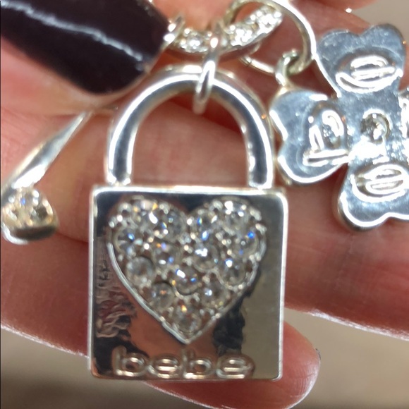 Bebe necklace in silver with key lock flower - Picture 4 of 8